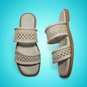 New Women's Seychelles Water Lilly Off white Leather Slide Sandals, Size 6.5